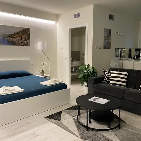 Terrazza Sul - Acquaseria, San Siro By Lovecomo * Аккуазериа